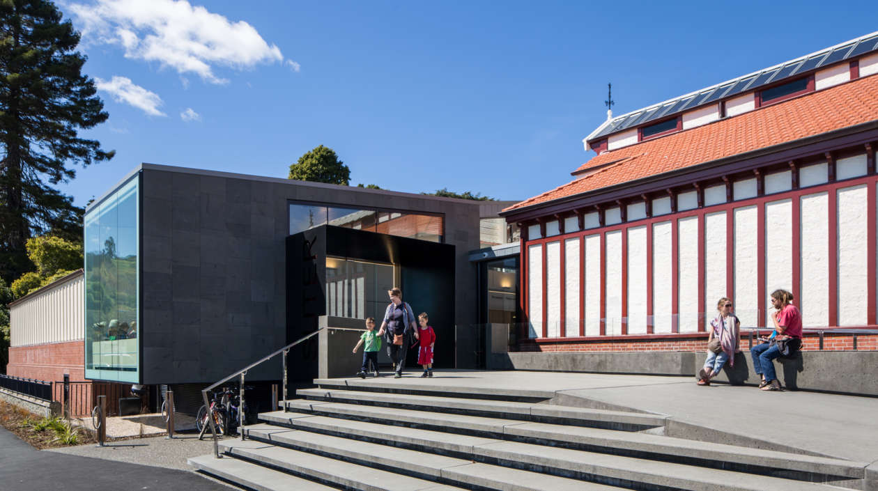Suter Gallery 5