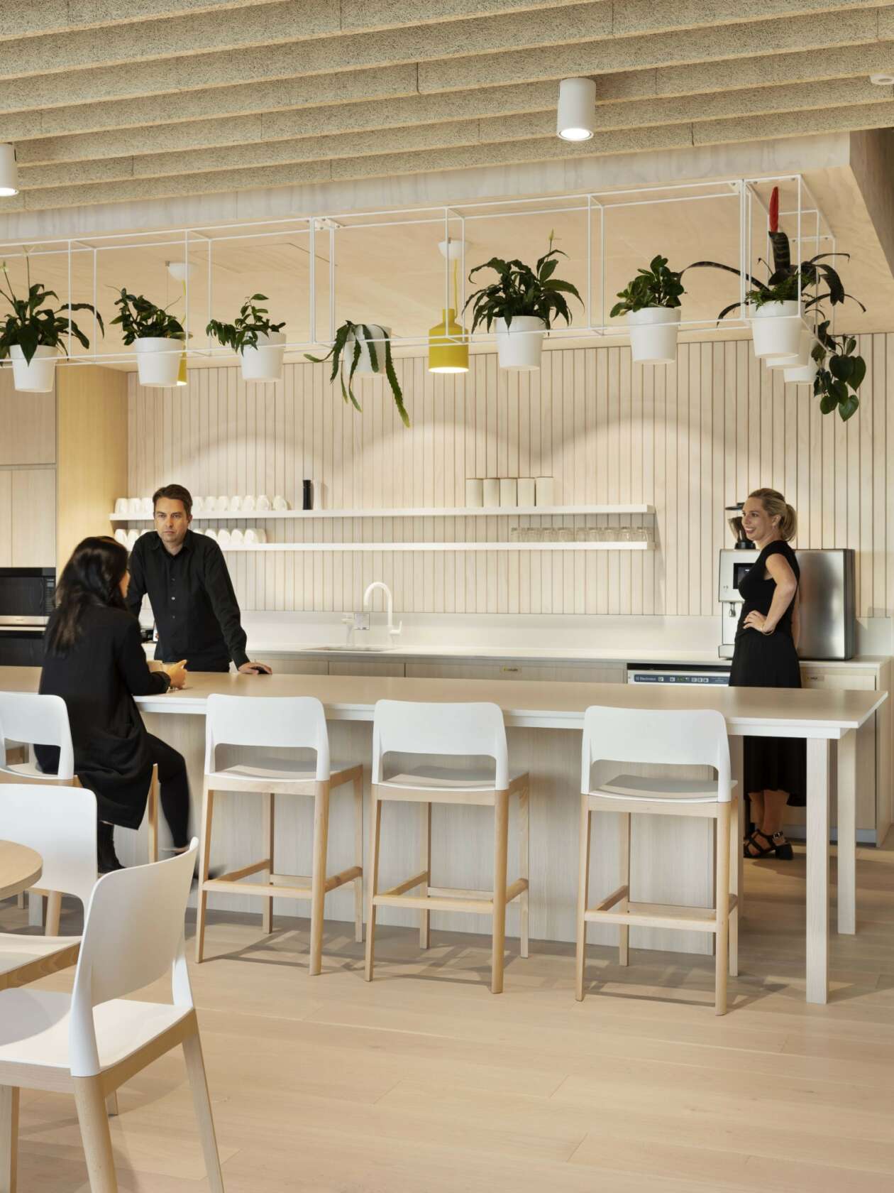 Workplace design must put people first Workplace design must put people first